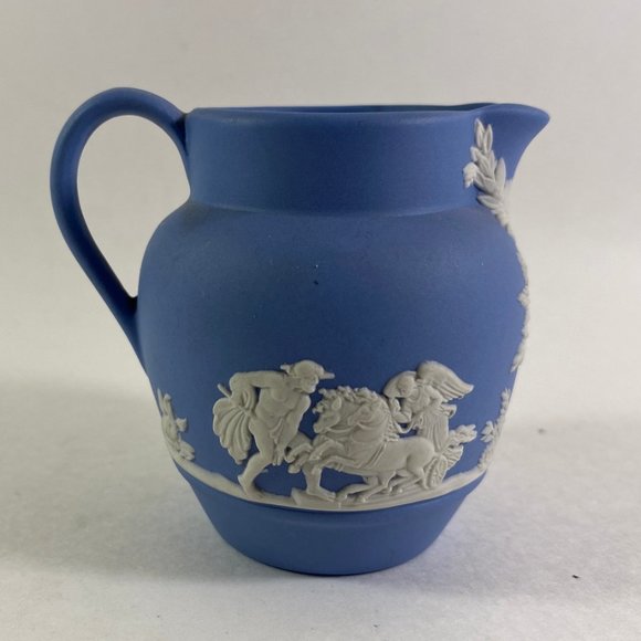 Wedgwood Jasperware Pottery Miniature Pitcher 2.5 inch blue - Picture 3 of 7